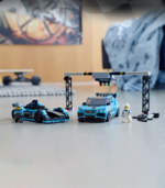 LEGO Speed Champions 76898 - Formula E Panasonic Jaguar Racing GEN2 car & Jaguar I-PACE eTROPHY